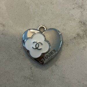 CHANEL Silver and White Heart Zipper Pull Charm EUC